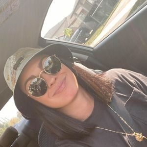 Meet your Posher, Loganne